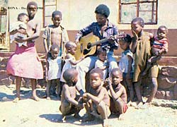 Sipho sings to his children